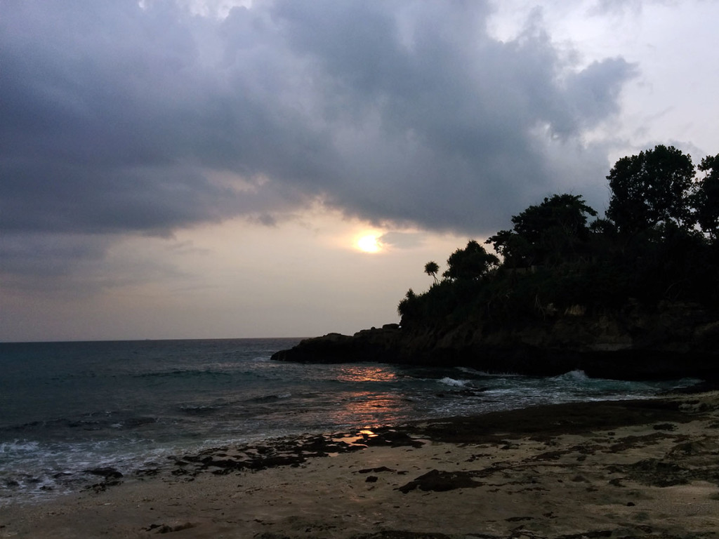 Sunset Beach Nusa Lembongan