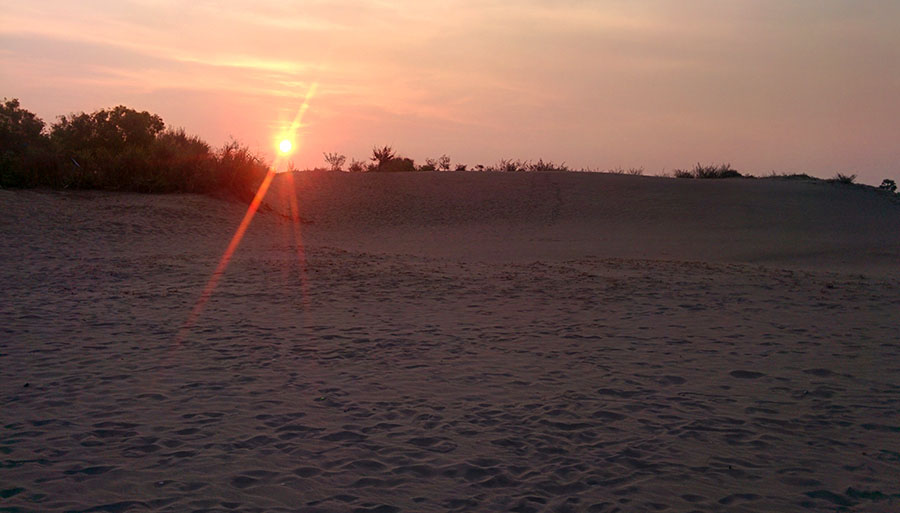 Sunset di gumuk pasir Parangkusumo